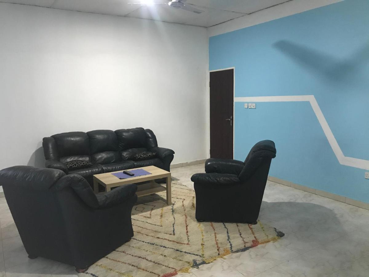 Blue Residence Bakau Extérieur photo
